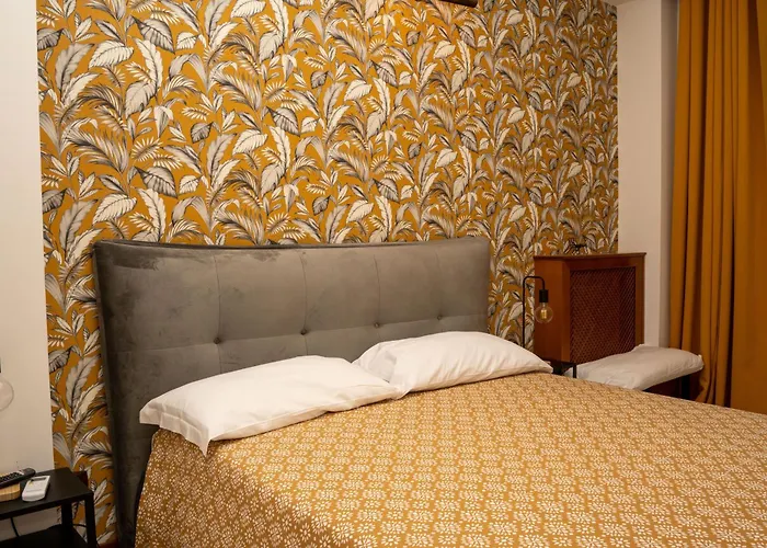 Reginella House 4* Napoli