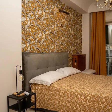 Reginella House 4* Nápoles