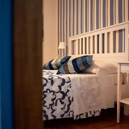 Pensión Reginella House 4*