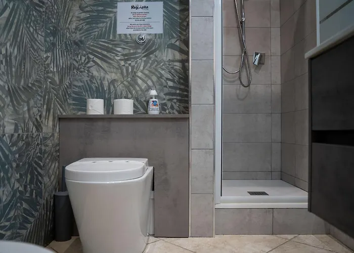 Reginella House Naples