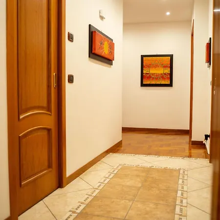 Reginella House Гостевой дом Неаполь