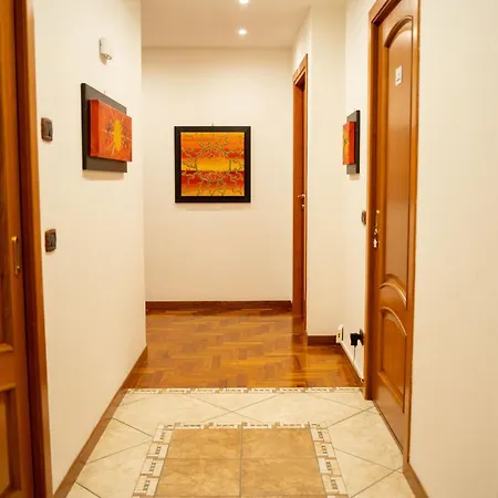 بيت ضيافة Reginella House نابولي
