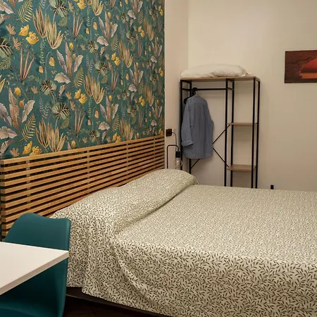 Πανσιόν Reginella House 4*