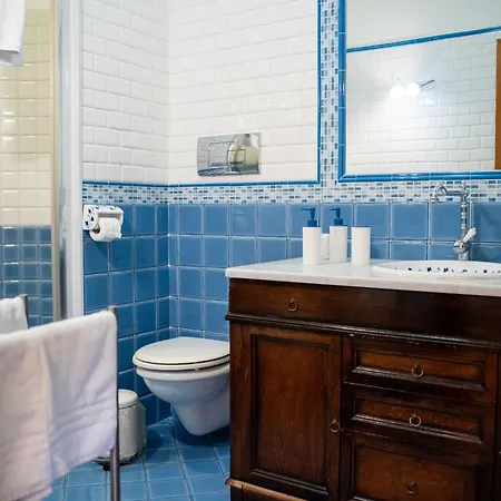 Reginella House 4*